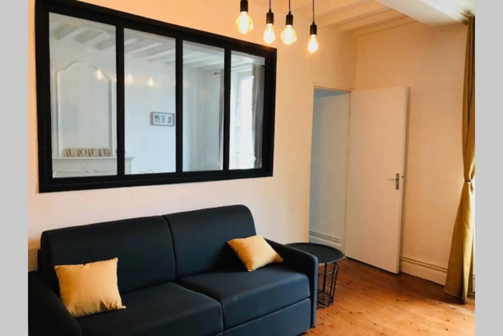 Au Coeur Du Vieux Bayeux, Logement De Charme Appartamento Esterno foto